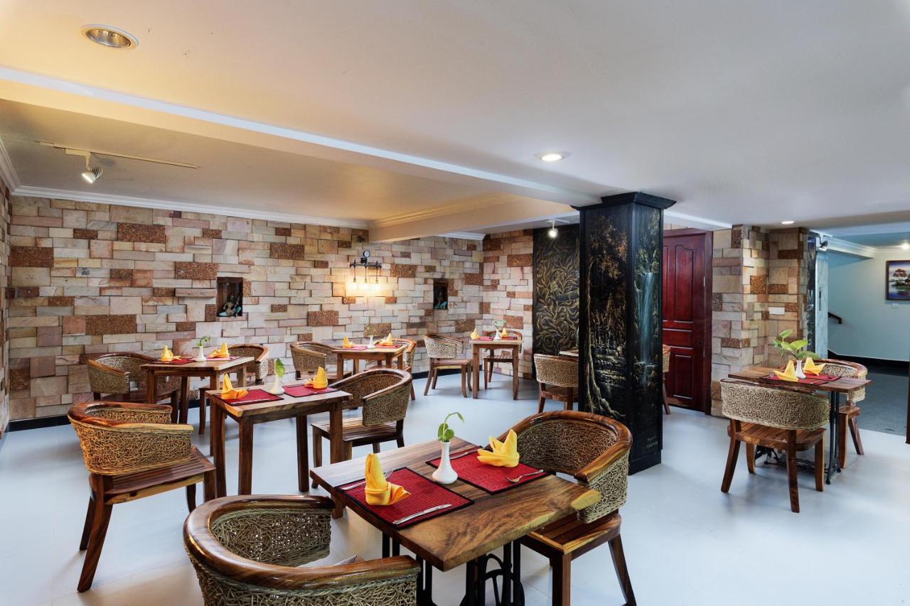 Ratana Angkor Hotel Siem Reap Exterior photo