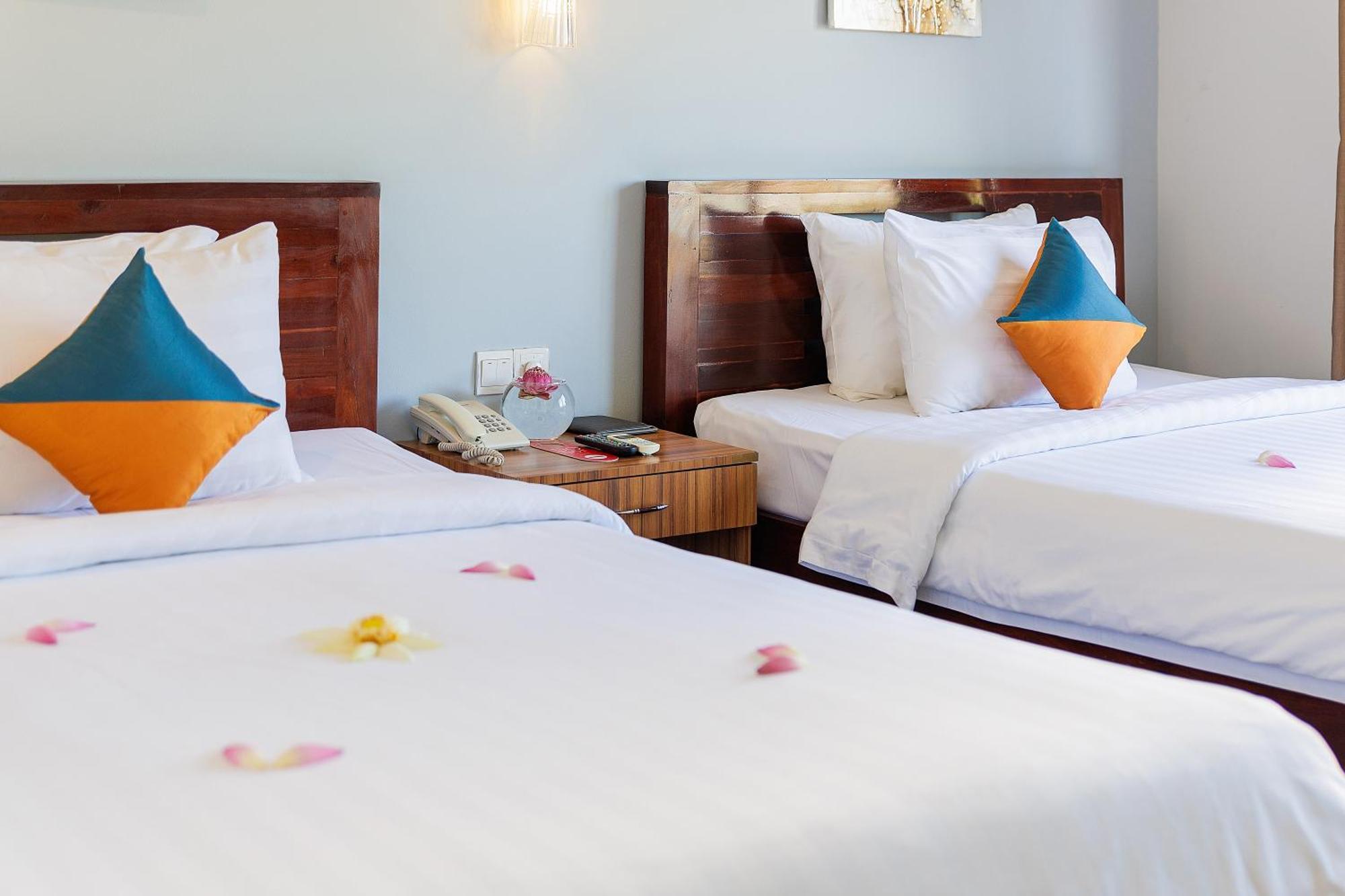 Ratana Angkor Hotel Siem Reap Exterior photo